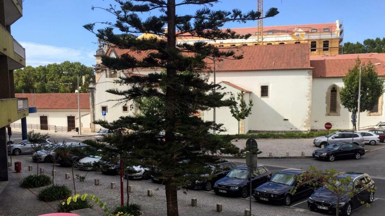 Casa Da Fonte Quente Apartment Leiria Bagian luar foto